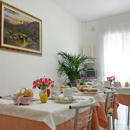 La Casa D'amare לינה וארוחת בוקר