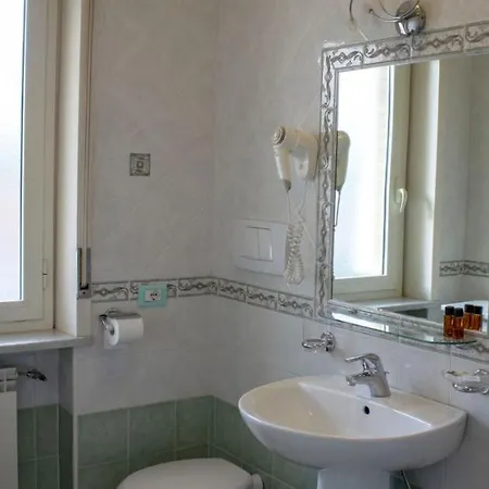 לינה וארוחת בוקר La Casa D'amare