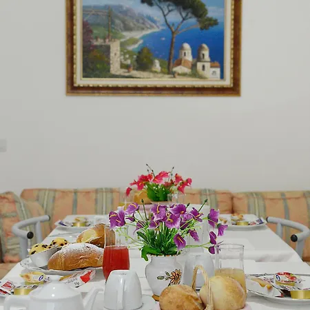 Bed & Breakfast La Casa D'amare 3*